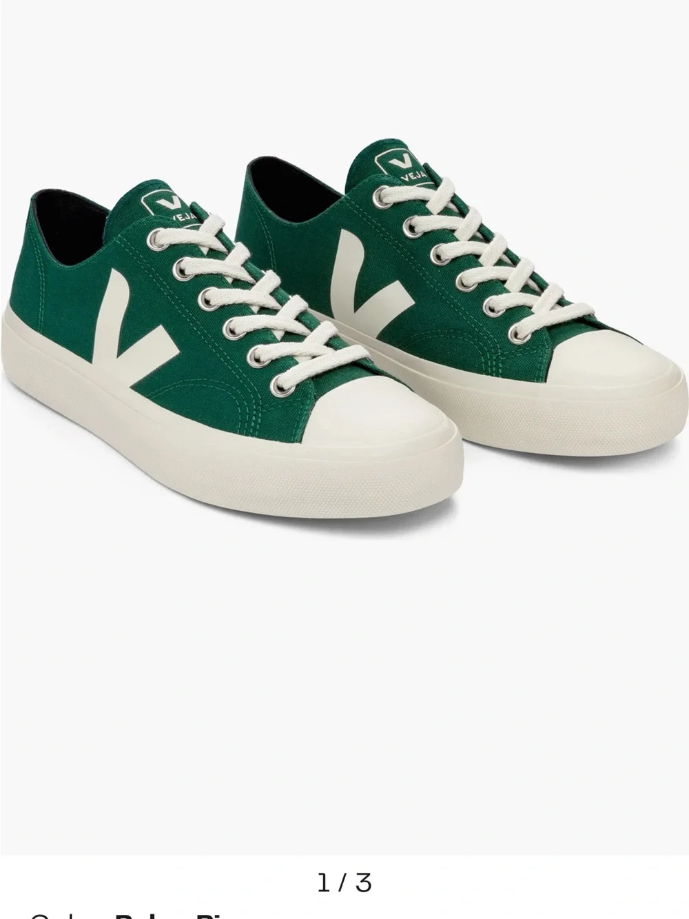 Veja Wata II Pierre Sneaker in Green and White
